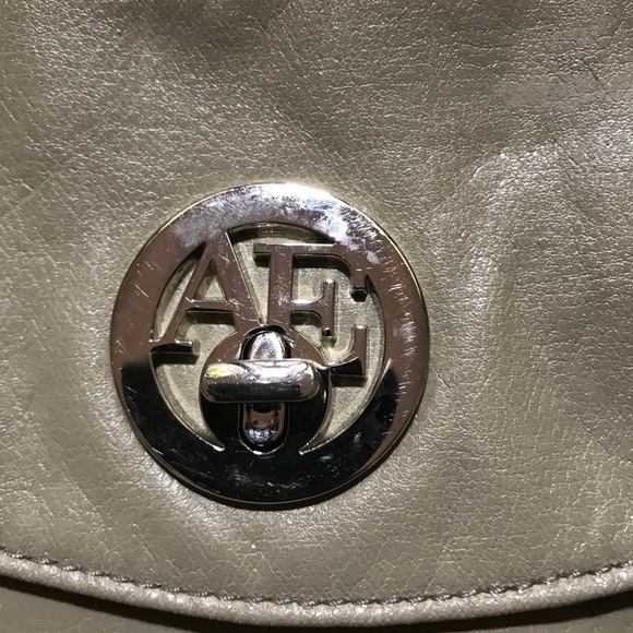 Price✂️American Eagle Outfitters gray clutch - Picture 2 of 5